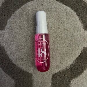 - New Sol Dejanero Cheriosa 48 spray